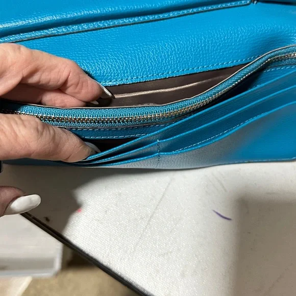 Henri Bendel Blue Wristlet Wallet with lipstick slot - Picture 8 of 10